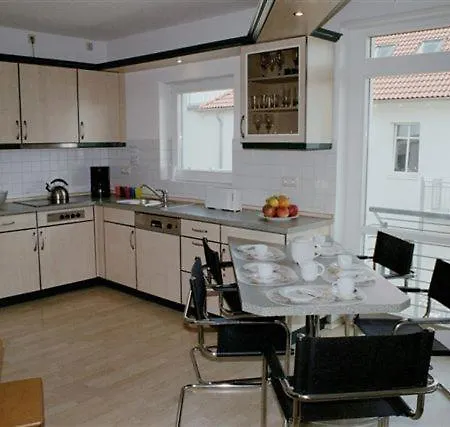 Appartementhaus Sanssouci 아파트 Ostseebad Kühlungsborn